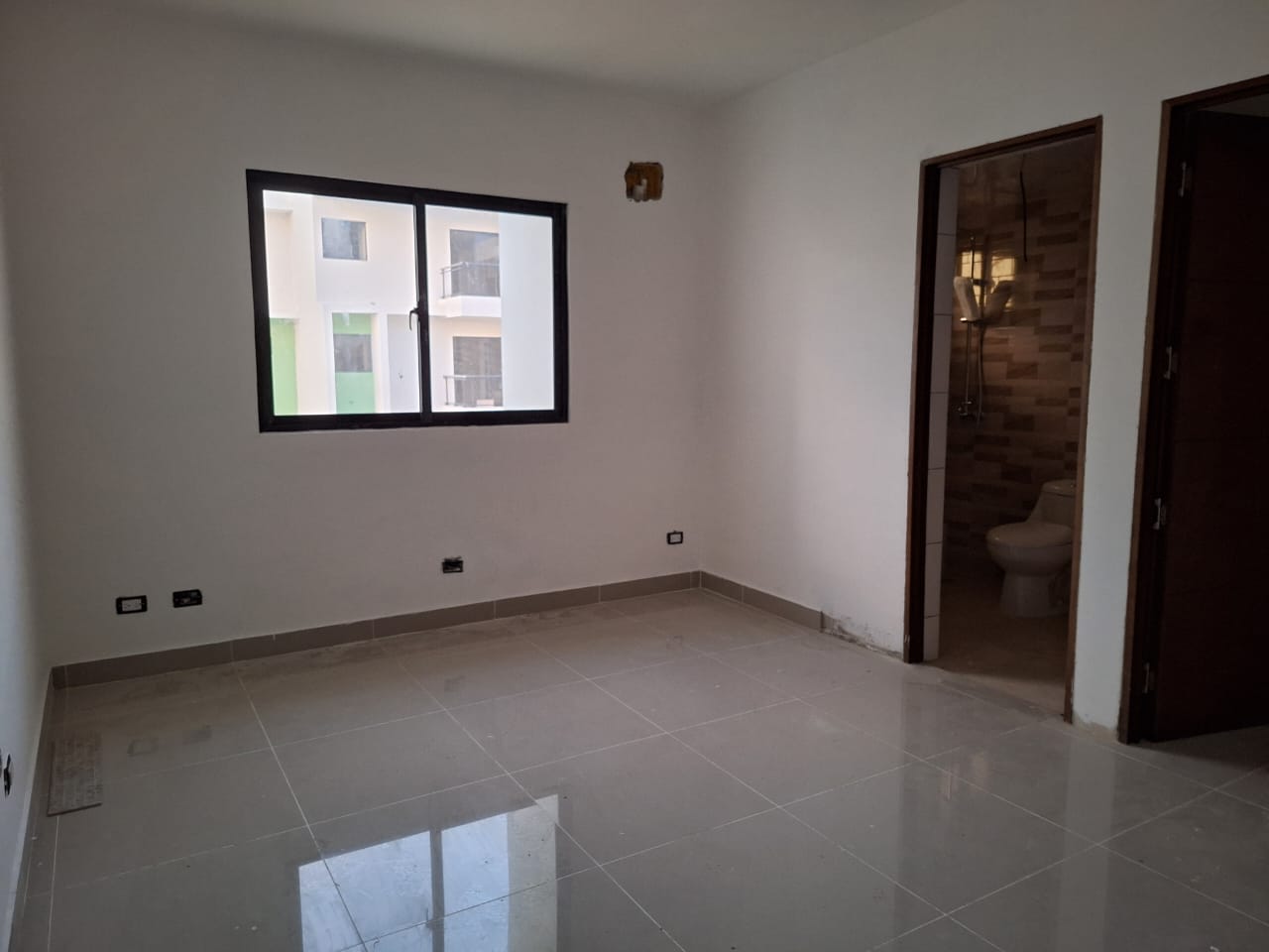 Apartamento de 3 Habitaciones en Venta en la Av. Hípica.  Foto 7292329-1.jpg
