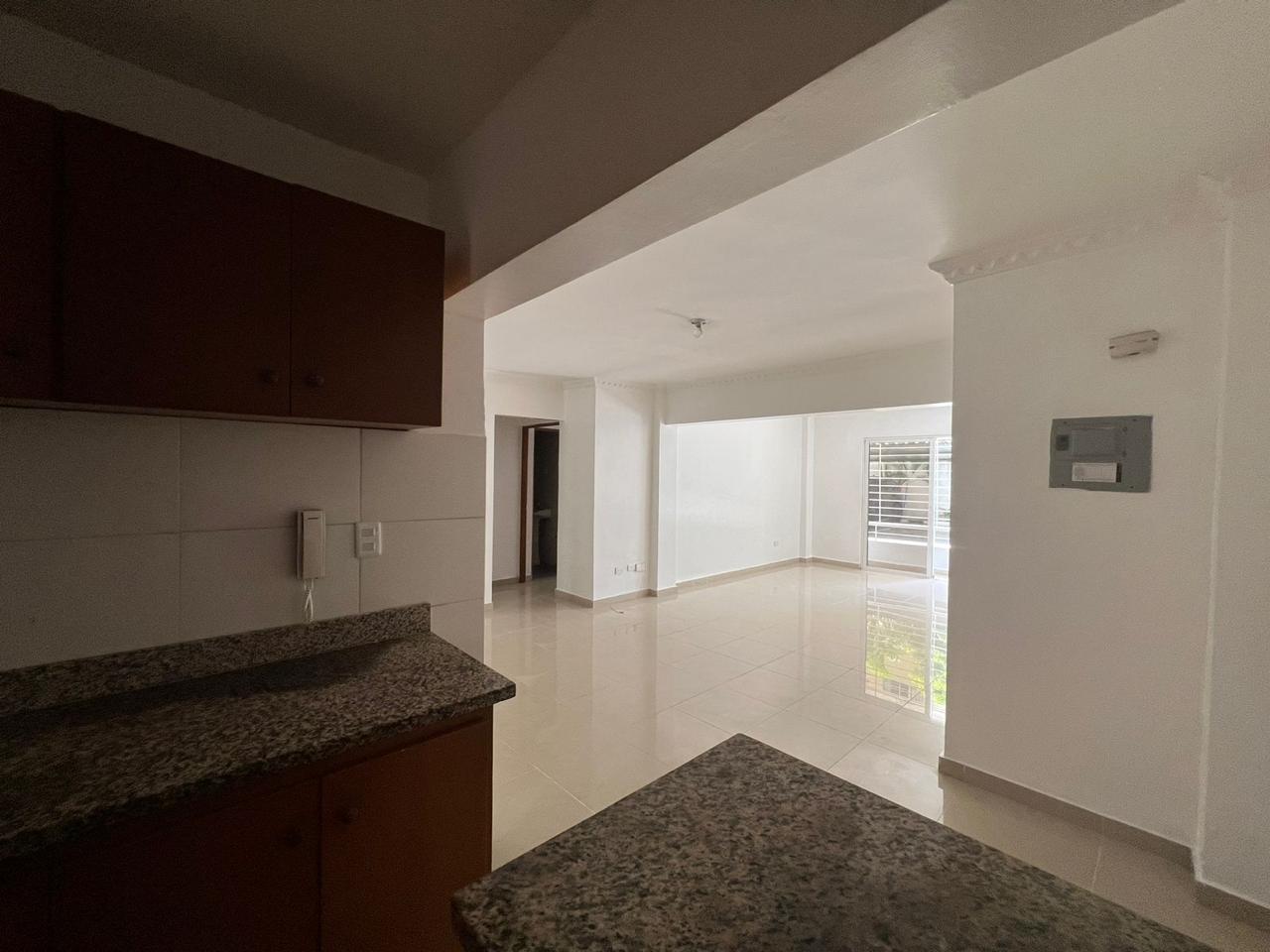 Apartamento de 3 Habitaciones en Venta en el Ensanche Isabelita.  Foto 7292390-3.jpg