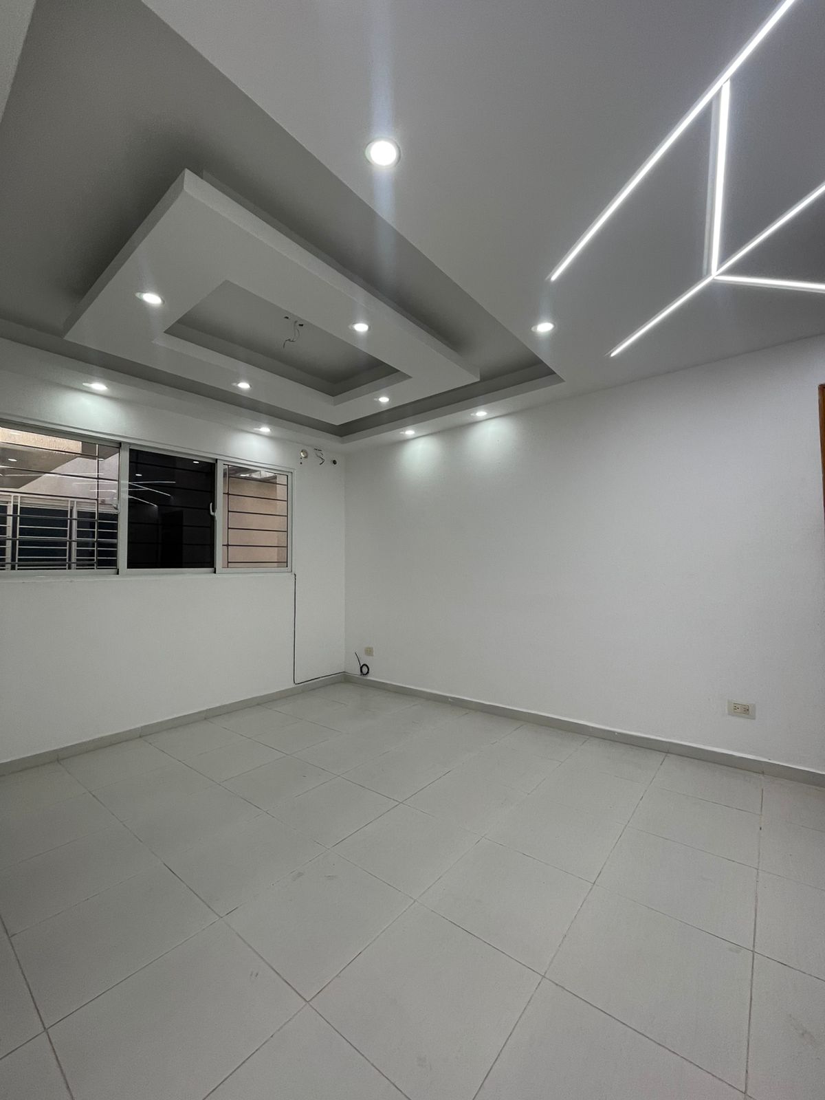 Apartamento en Venta en la Av. Charles de Gaulle. Foto 7292573-3.jpg