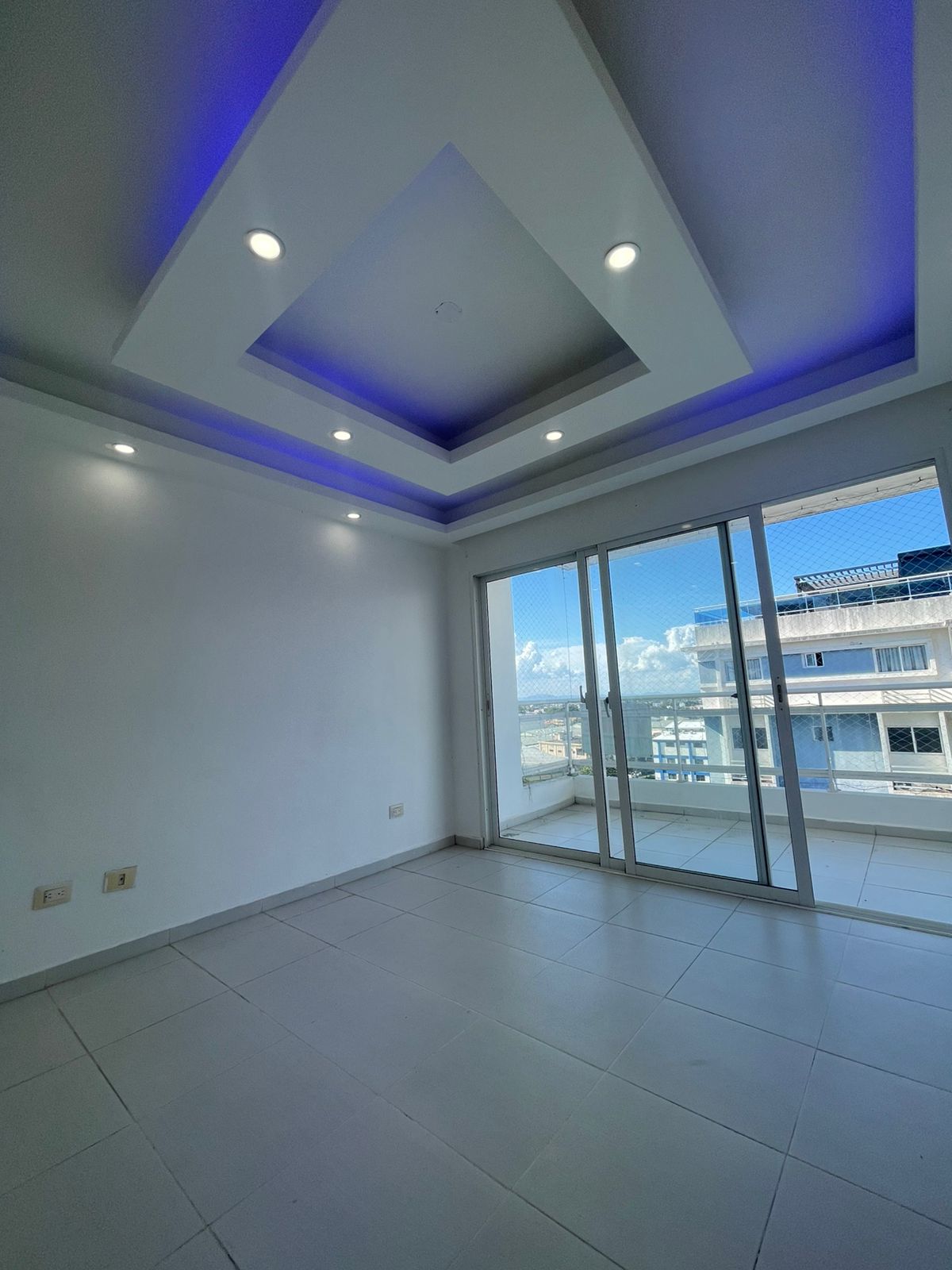 Apartamento en Venta en la Av. Charles de Gaulle. Foto 7292575-4.jpg