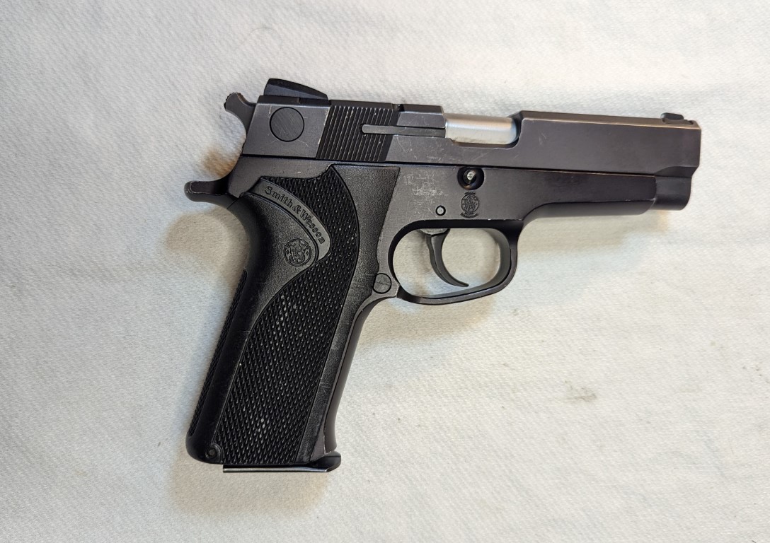 Arma de Fuego Smith wesson 910 en Santo Domingo Oeste Foto 7292739-2.jpg