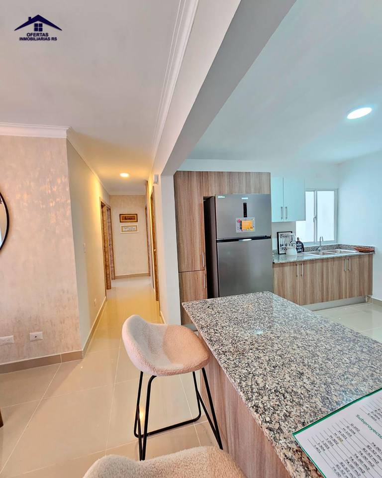 Proyecto residencial con piscina y gimnasio en Santo Domingo Norte Foto 7292754-7.jpg