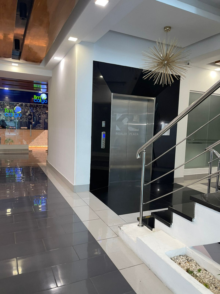 Alquiler de Local Comercial – El Millón Santo Domingo Foto 7292783-10.jpg