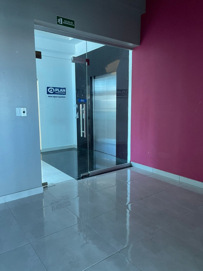 Alquiler de Local Comercial – El Millón Santo Domingo Foto 7292783-4.jpg