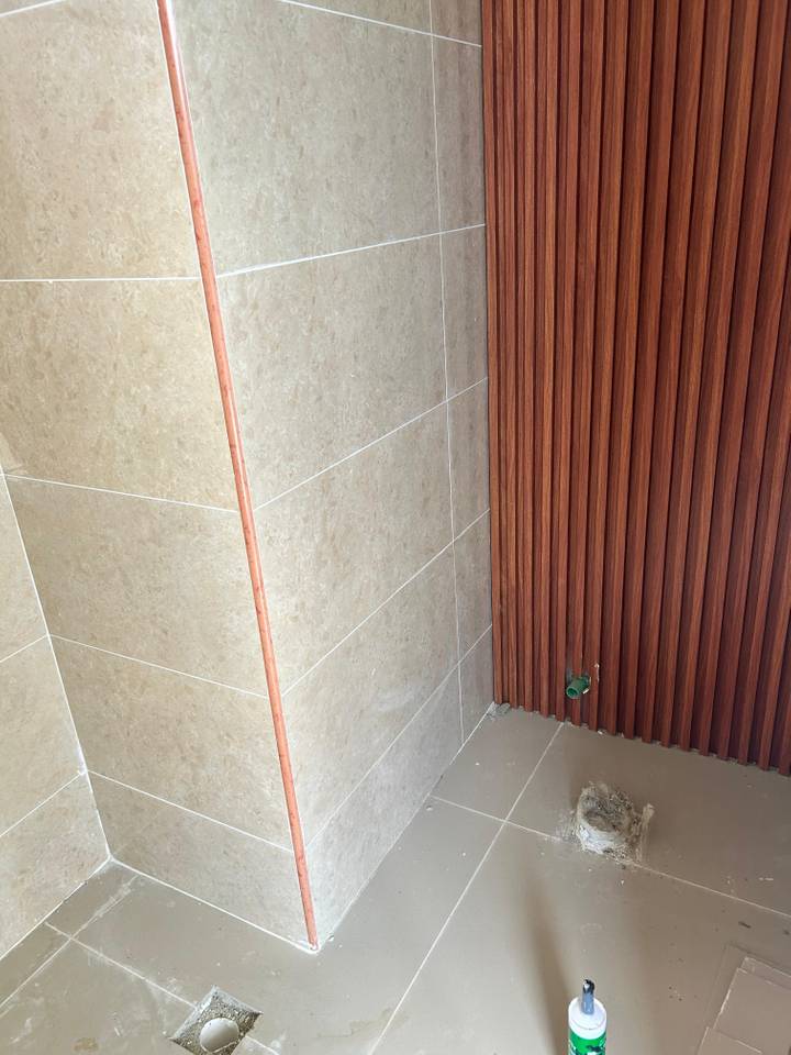 EXCLUSIVO PROYECTO DE APARTAMENTOS CASI LISTOS CON VISTA AL MAR 4TO N Foto 7292857-3.jpg