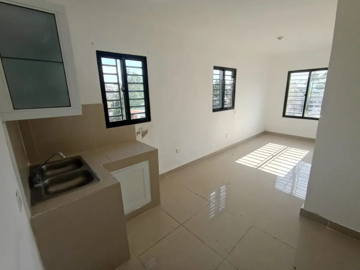 Vendo Edificio Completo 6 Apartamentos Los Girasoles 3ro Foto 7292887-2.jpg