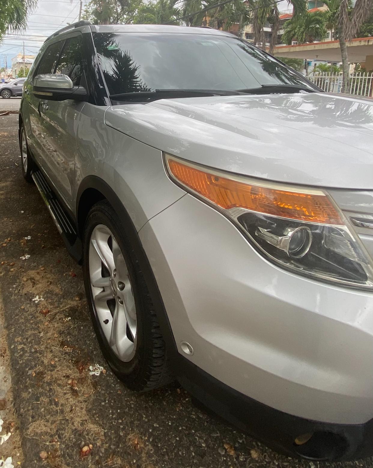 Ford Explorer Límite 2011 Foto 7293010-3.jpg