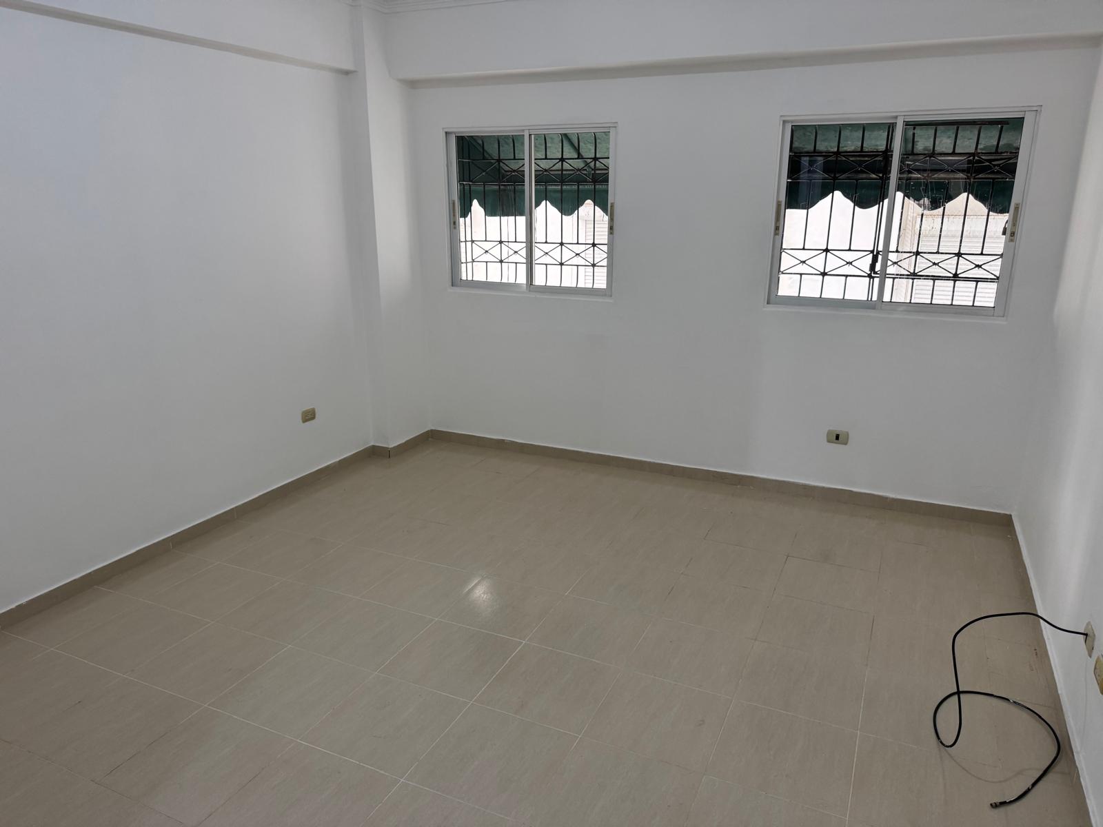 ALQUILO APARTAMENTO EN EVARISTO MORALES. 3 Hab. 2.5 Baños. Foto 7293012-2.jpg