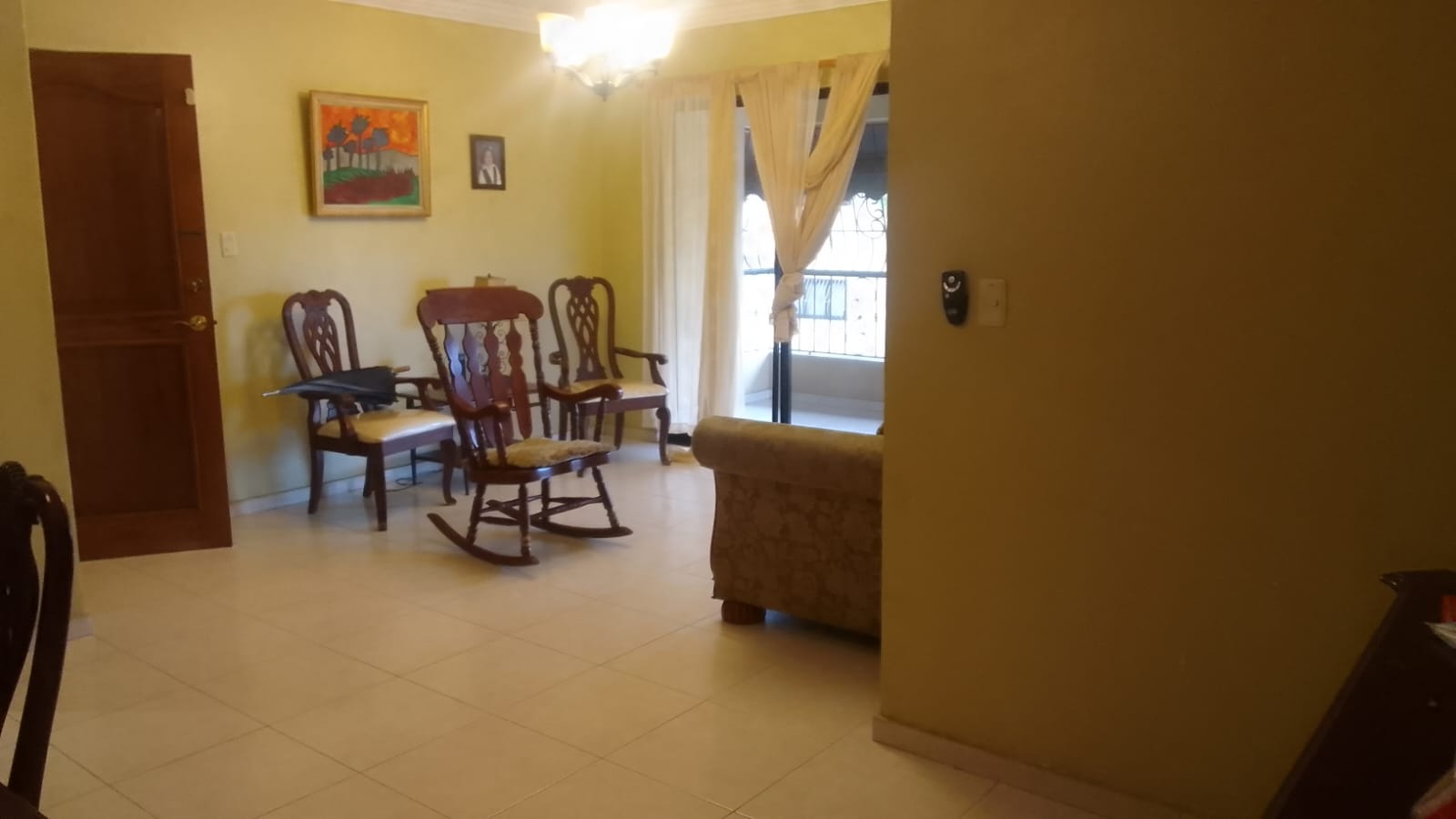 Se Vende Apartamento Con Terraza De 3 Habitaciones Amplio En El Millon Foto 7293018-8.jpg