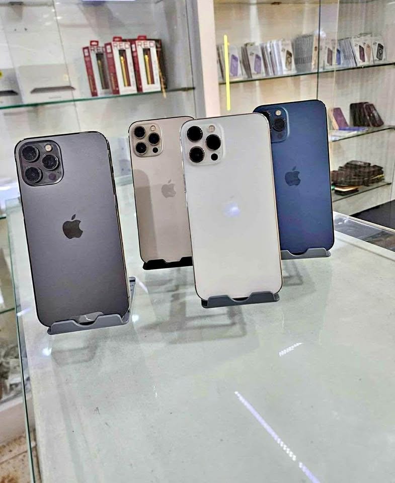 iphone 12 pro max 256gb factory en Samaná Foto 7293079-2.jpg