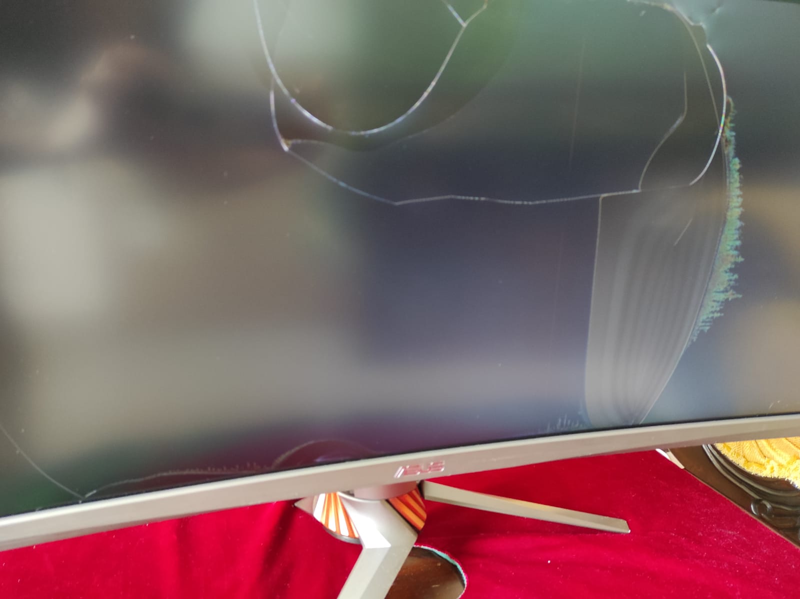  ASUS ROG Gaming Monitor PG348Q 34 Foto 7293240-1.jpg