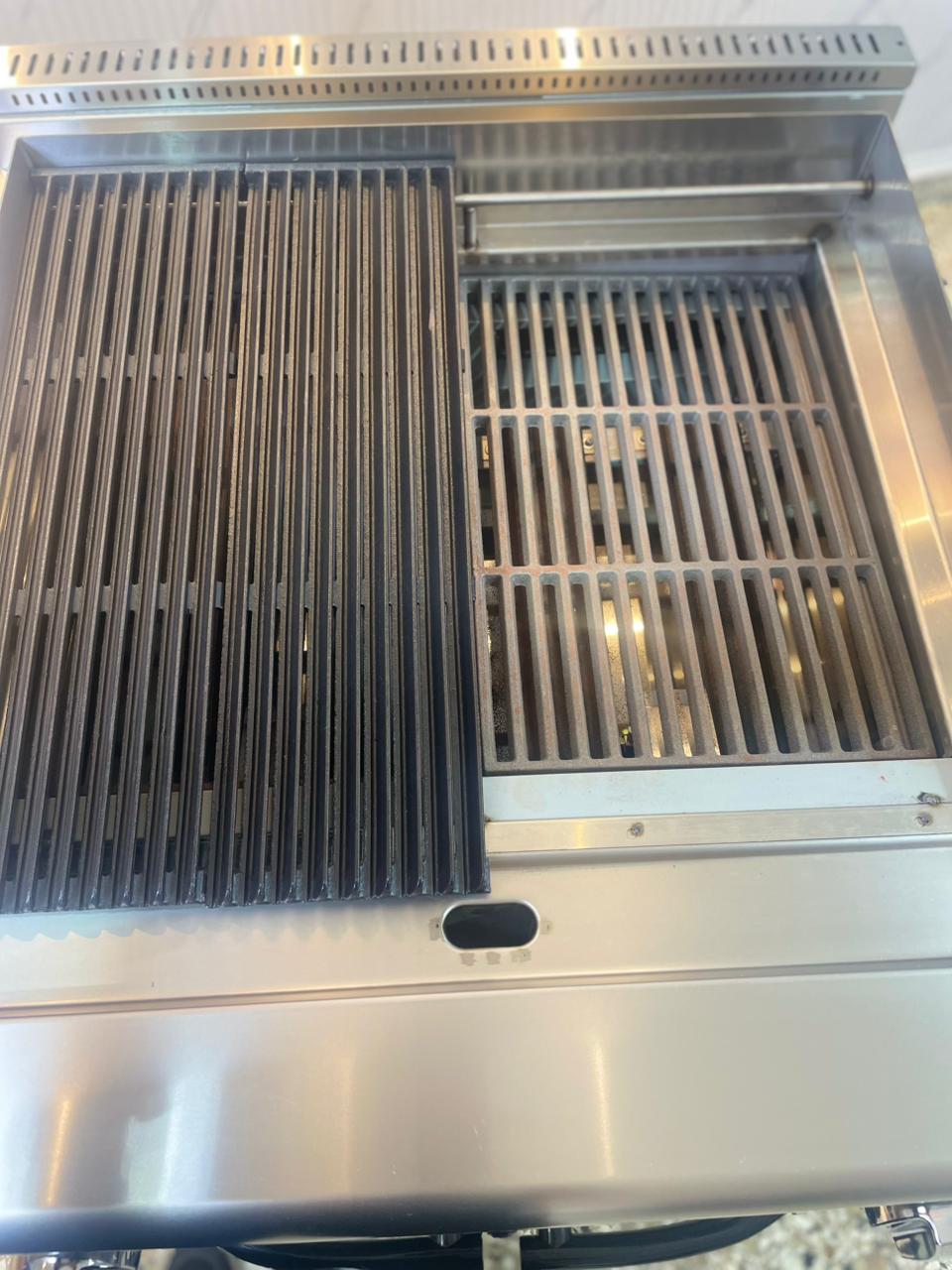 Estufa parrilla grill de gas parrillada carnes Foto 7293330-4.jpg