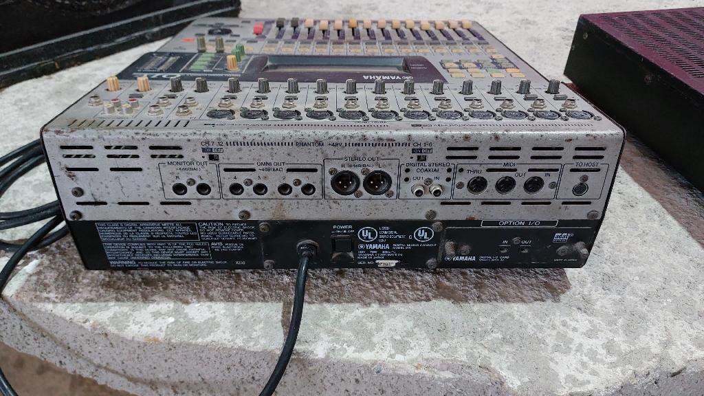 Vendo consola yamaha en San Cristóbal Foto 7293354-1.jpg