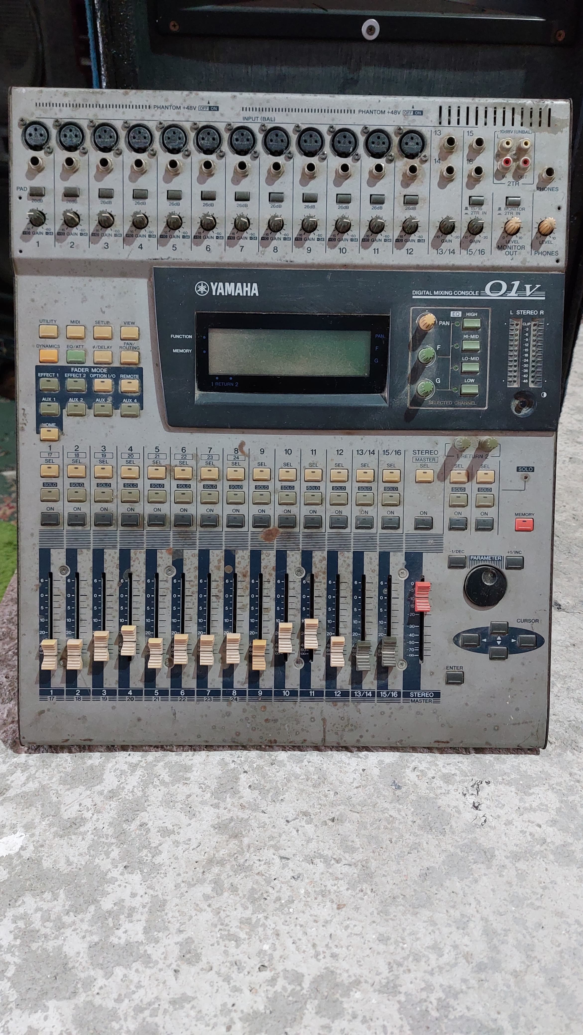 Vendo consola yamaha en San Cristóbal Foto 7293354-2.jpg