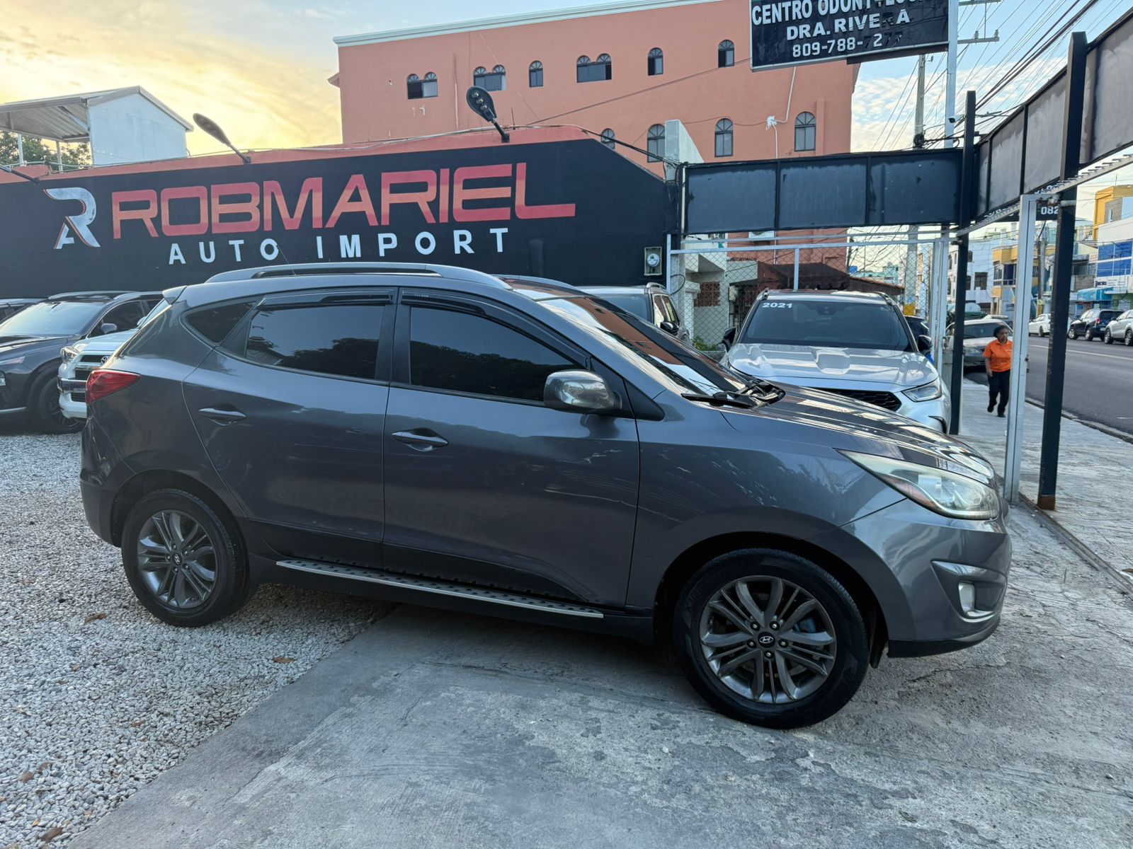 HYUNDAI TUCSON SE 2015 GRIS  en Santo Domingo Este Foto 7293439-2.jpg