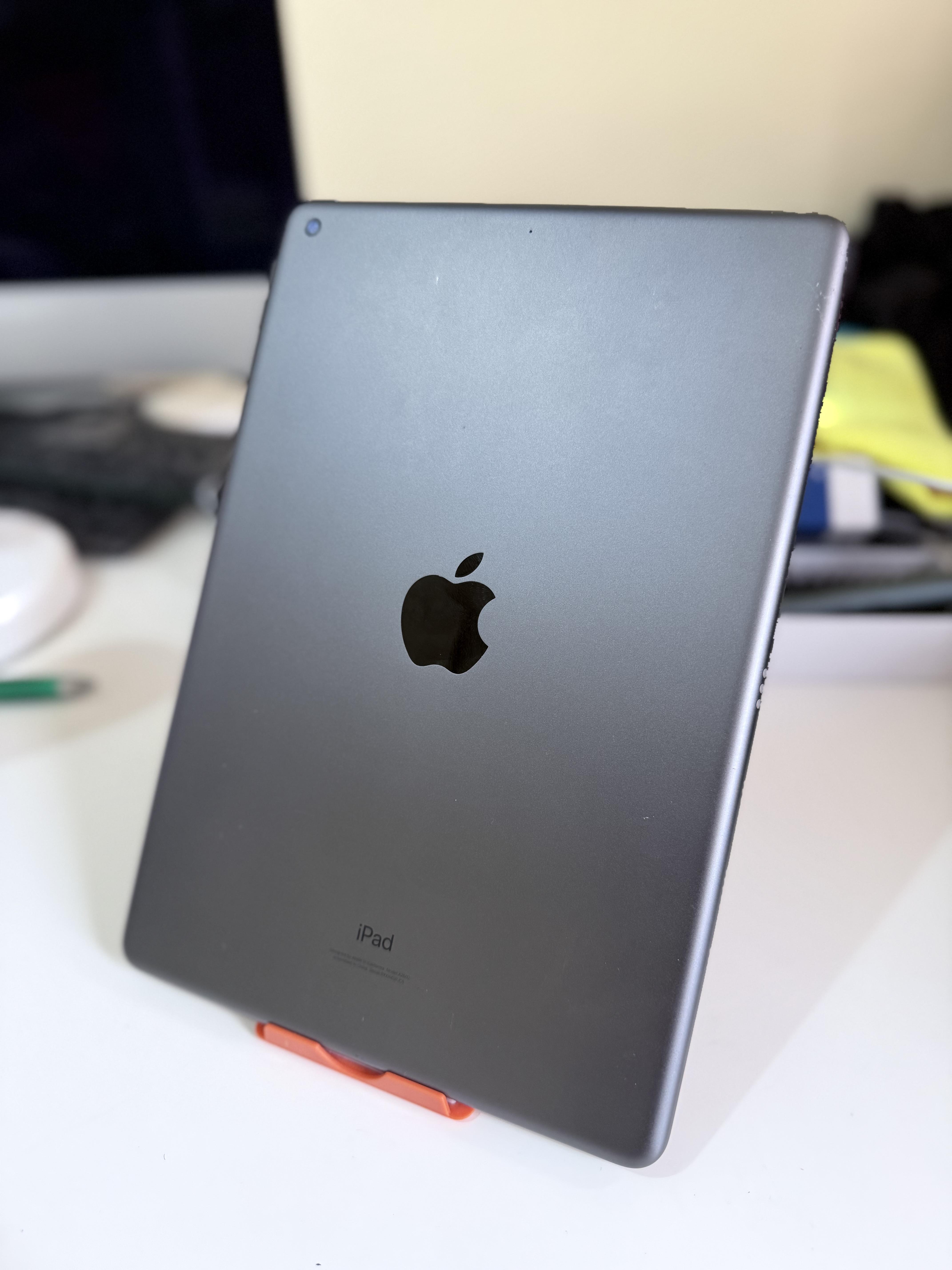 ipad 9th Gen 64GB SOLO WIFI  Foto 7293444-2.jpg