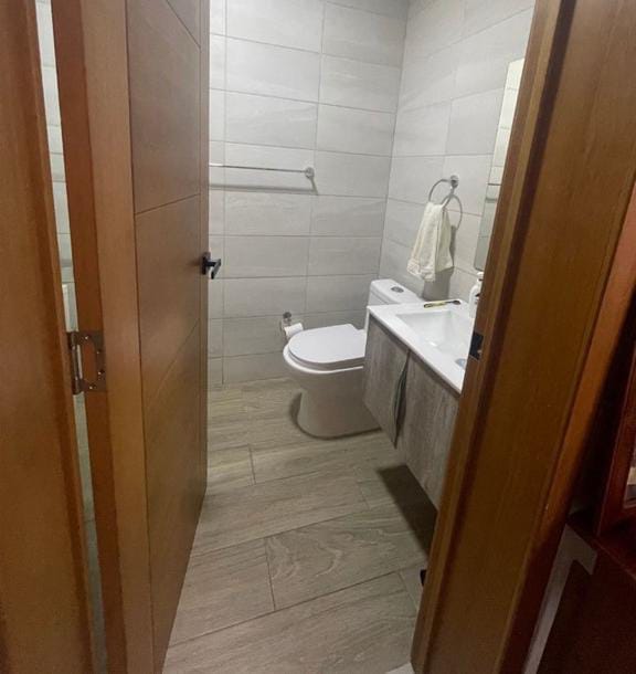 Vendo Apto de 2da. con 2 HABS. 110 Mts.2 Balcón en LOS PRADOS Oportuni Foto 7293486-8.jpg