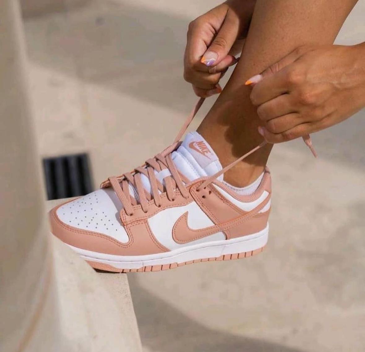 Sneakers Tenis Nike Dunk Low Rose Whisper Original Woman Foto 7293496-4.jpg