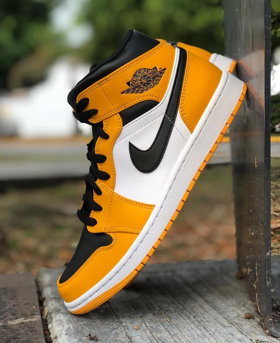 Tenis Sneakers NIKE AIR JORDAN 1 MID TAXI BLACK AND YELLOW Original Foto 7293506-1.jpg