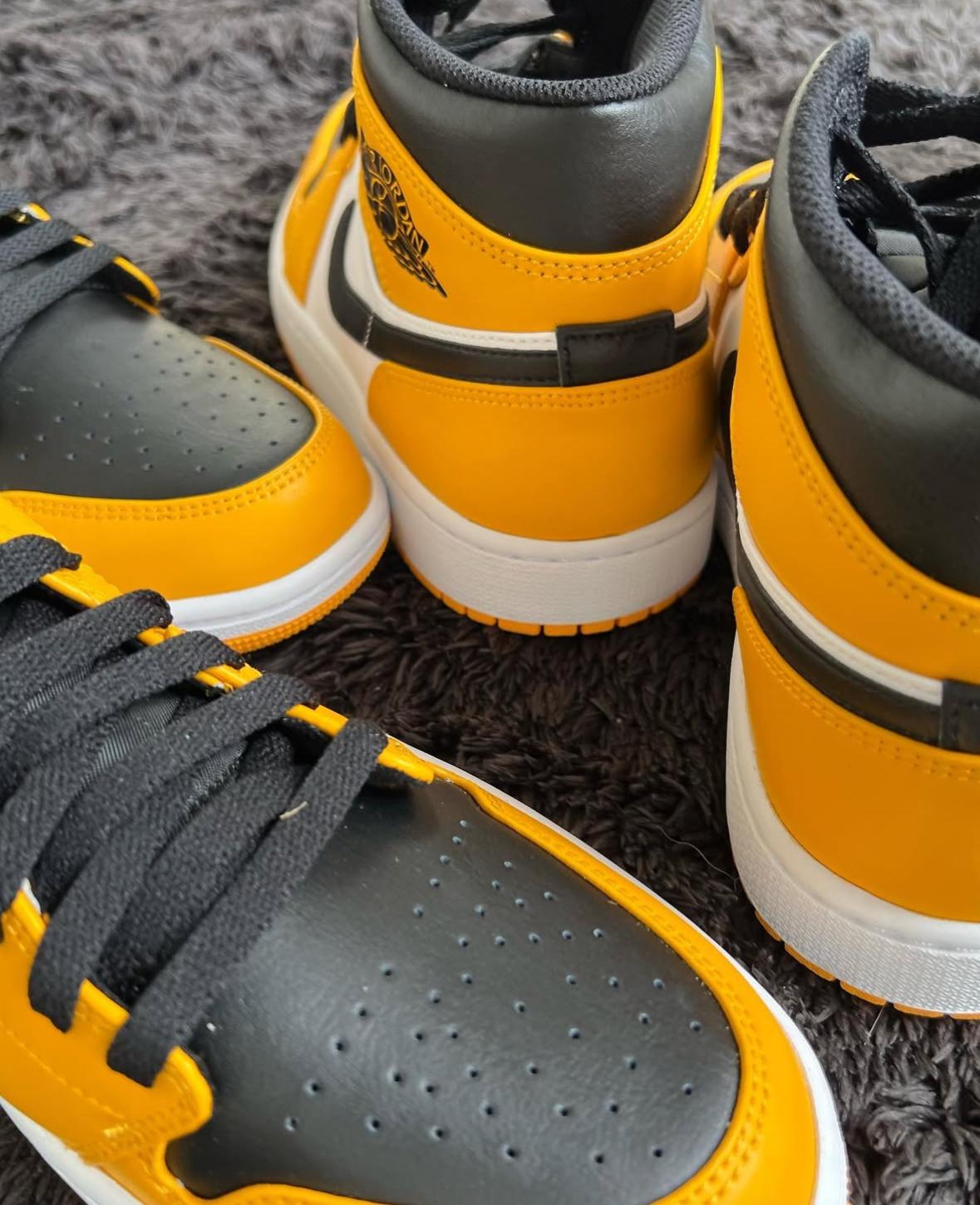 Tenis Sneakers NIKE AIR JORDAN 1 MID TAXI BLACK AND YELLOW Original Foto 7293506-5.jpg