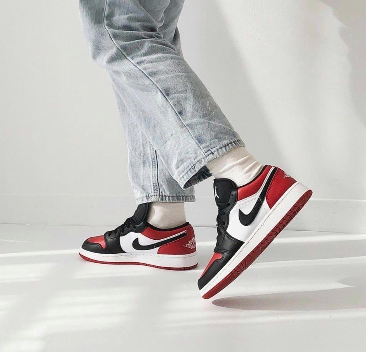 Tenis Sneakers Nike Air Jordan Retro 1 Low Bred Toe Original 2K26 Foto 7293520-5.jpg