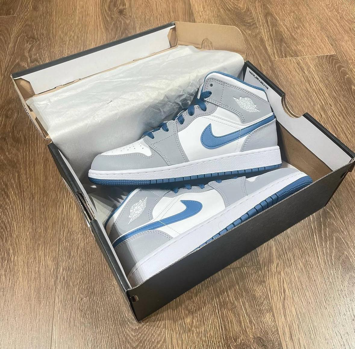 Tenis  Sneakers NIKE AIR JORDAN 1 MID TRUE BLUE Original Originales Foto 7293523-3.jpg