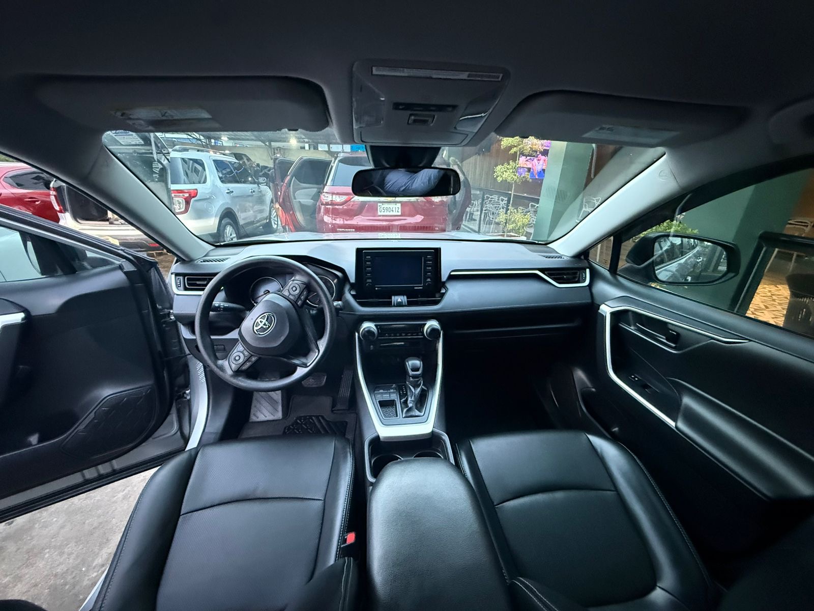 Toyota Rav4 2021 Le Foto 7293754-3.jpg