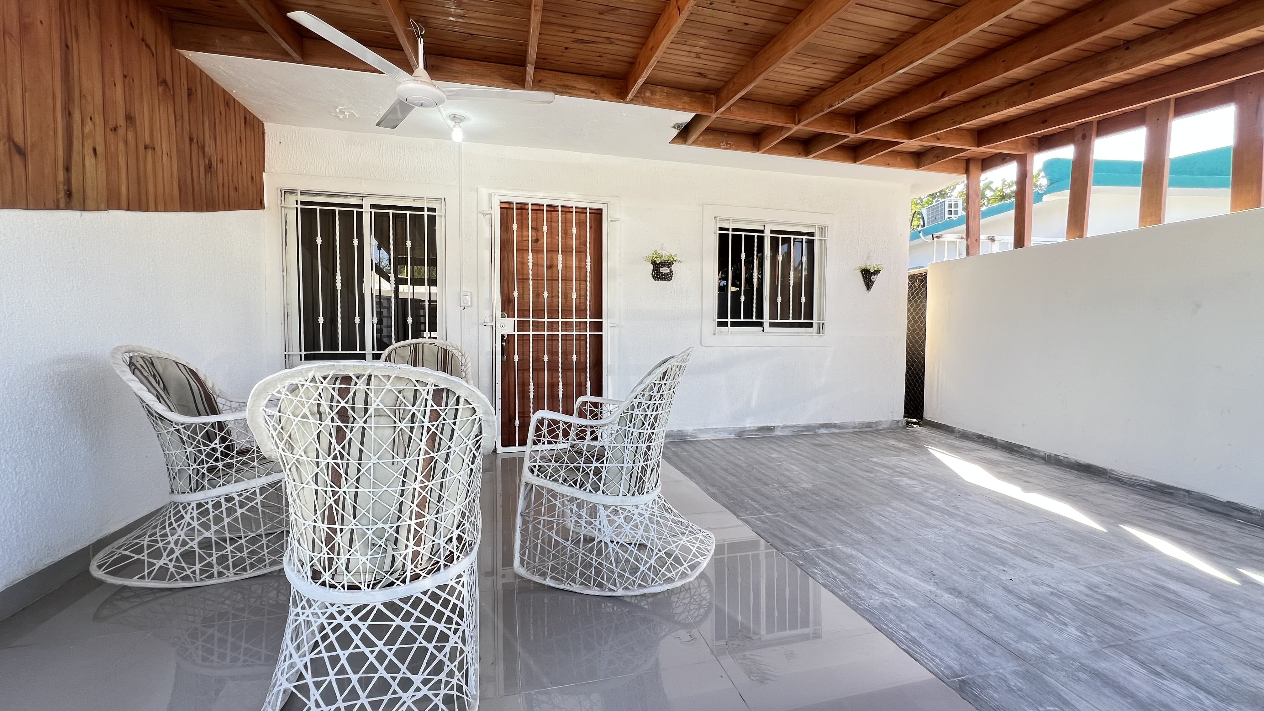 Villa de Oportunidad en Punta Cana – Full Amueblada con Piscina Privad Foto 7293781-10.jpg