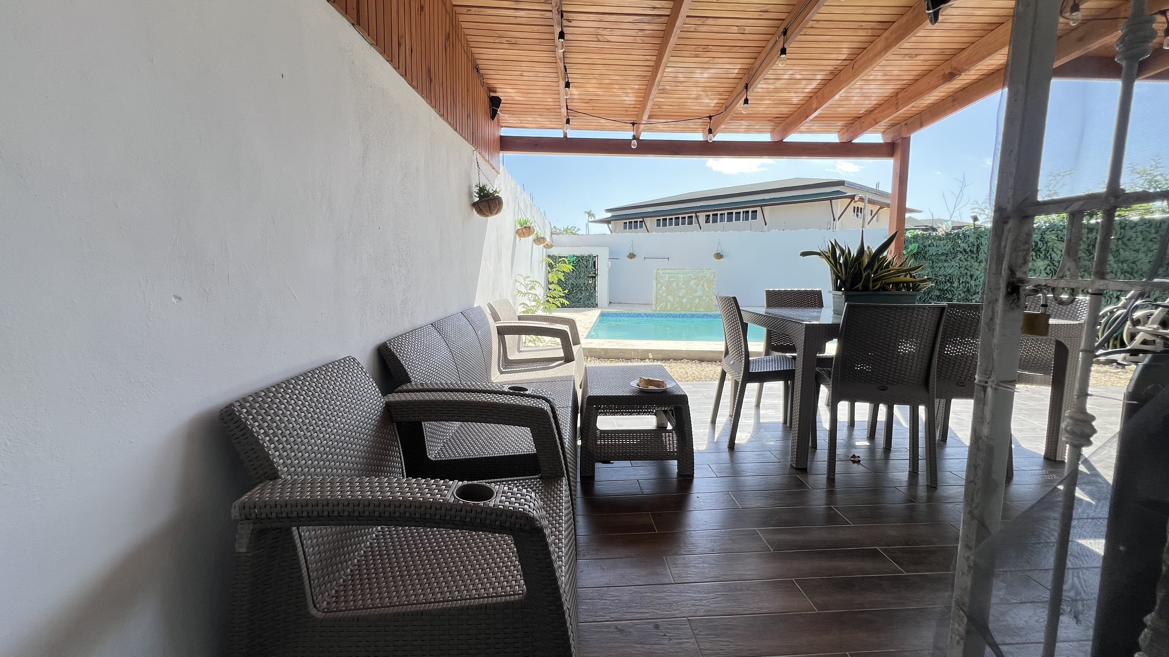 Villa de Oportunidad en Punta Cana – Full Amueblada con Piscina Privad Foto 7293781-8.jpg
