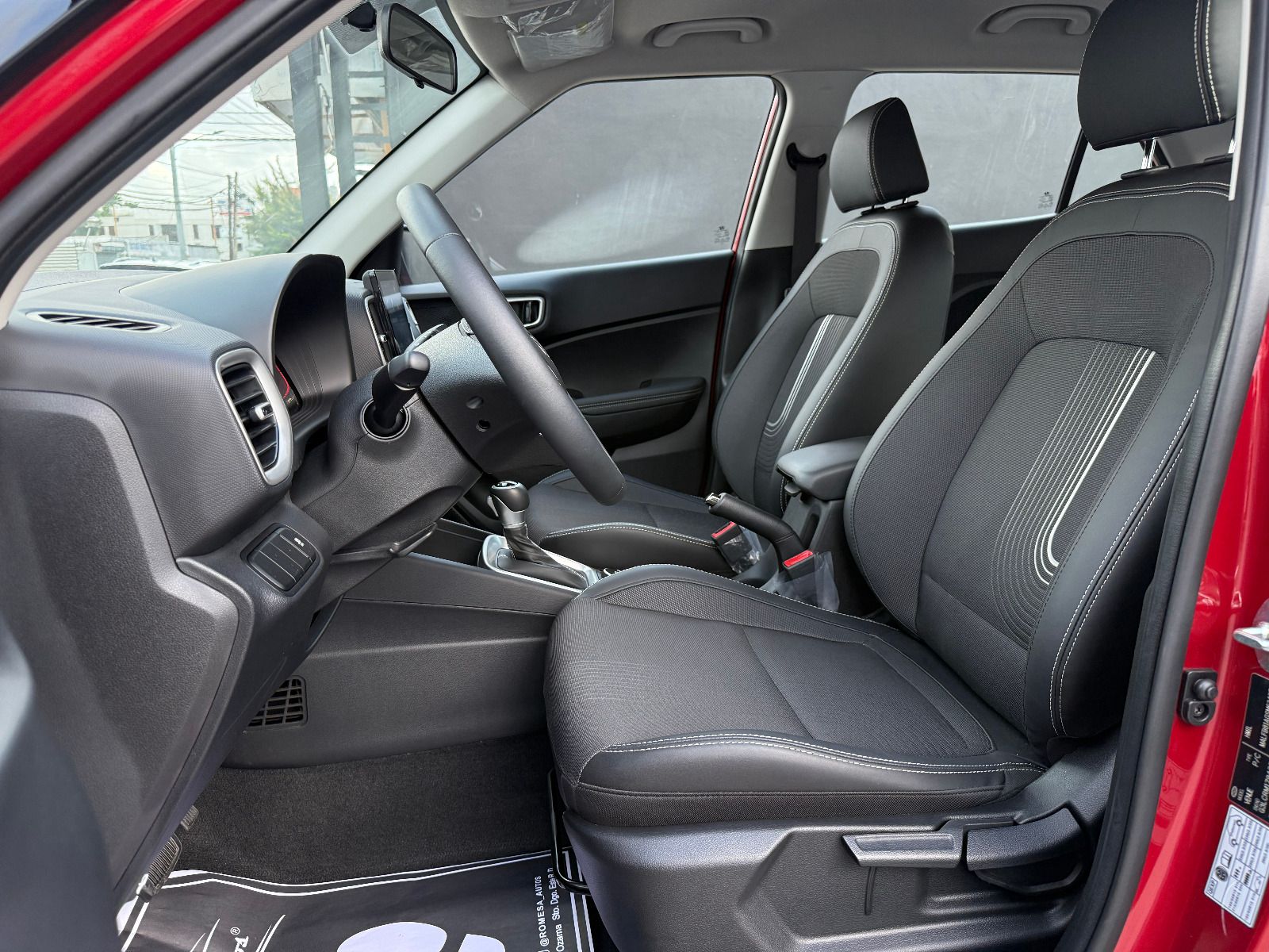 HYUNDAI VENUE FWD 2025!!! en Santo Domingo Este Foto 7293845-8.jpg