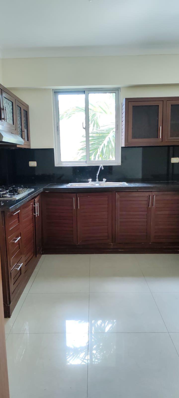 Alquilo apartamento en Gazcue Santo domingo  Foto 7293899-8.jpg