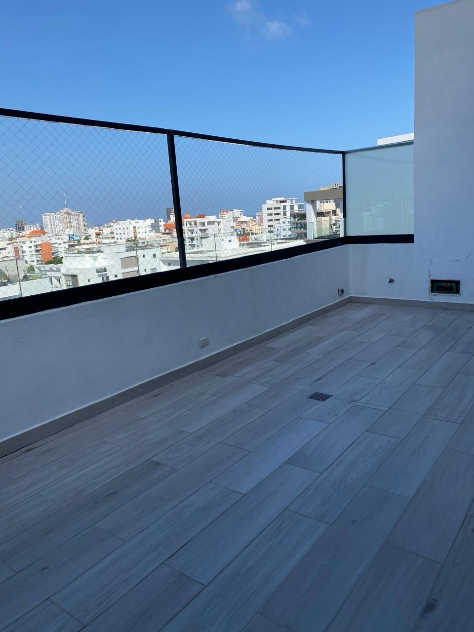 Penthouse Nuevo Amueblado en Venta en Evaristo Morales Foto 7294019-13.jpg
