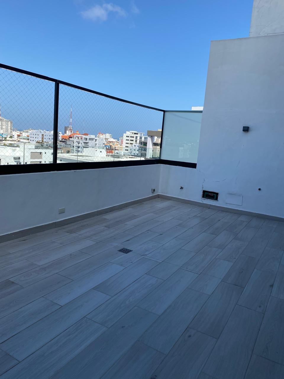 Penthouse Nuevo Amueblado en Venta en Evaristo Morales Foto 7294019-3.jpg