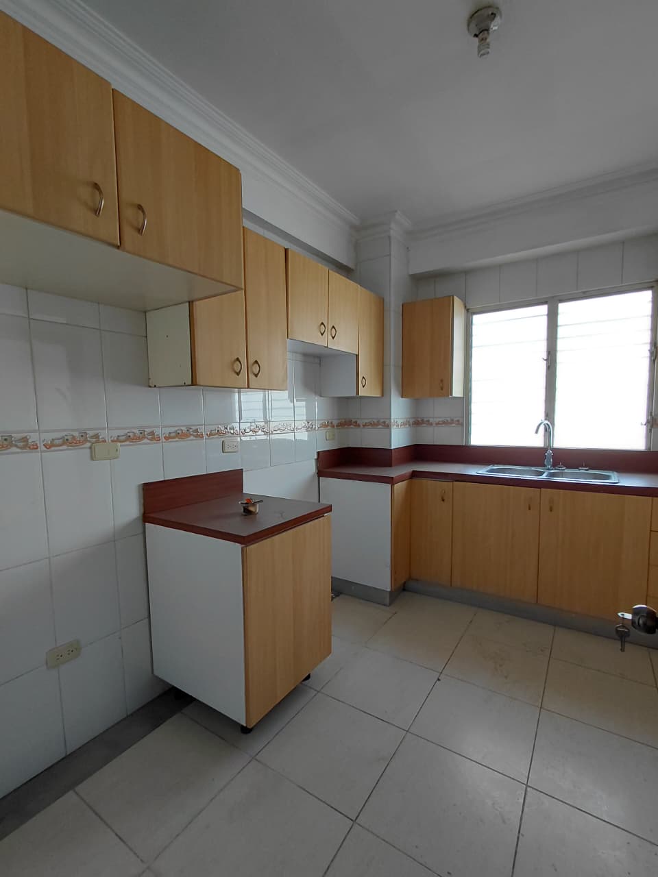Apartamento en Alquiler  – Naco Distrito Nacional Frente al Parque de  Foto 7294038-12.jpg