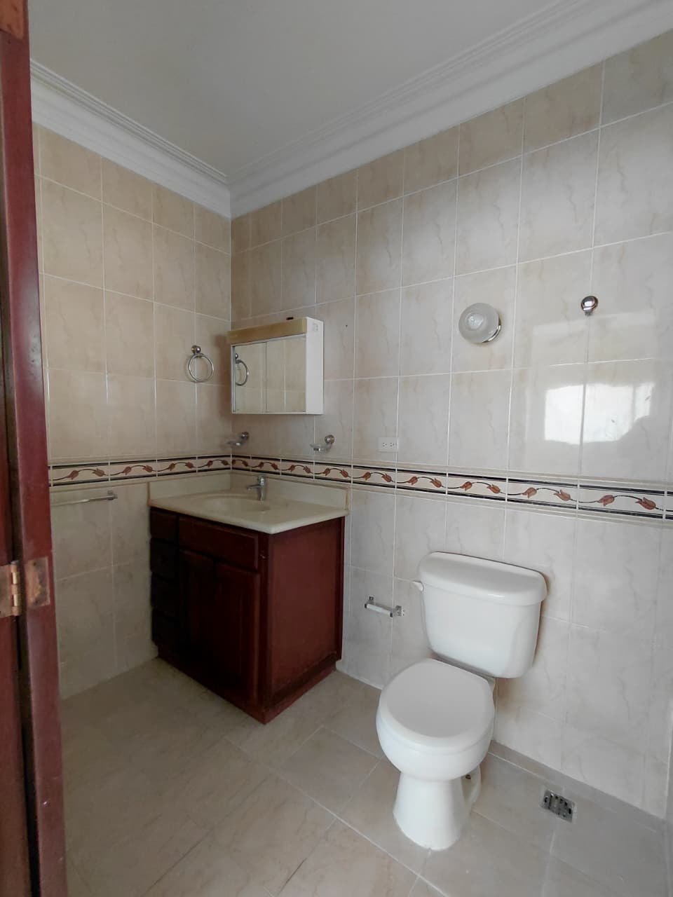 Apartamento en Alquiler  – Naco Distrito Nacional Frente al Parque de  Foto 7294038-4.jpg