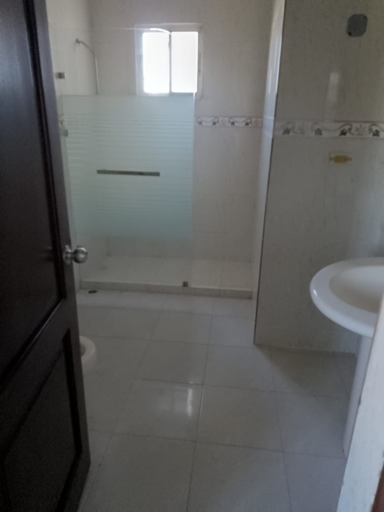 hermoso apartamento en el residencial Los Corales Foto 7294094-5.jpg