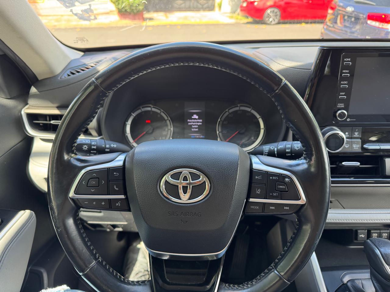 SE VENDE toyota highlander 2020 LE Foto 7294170-5.jpg