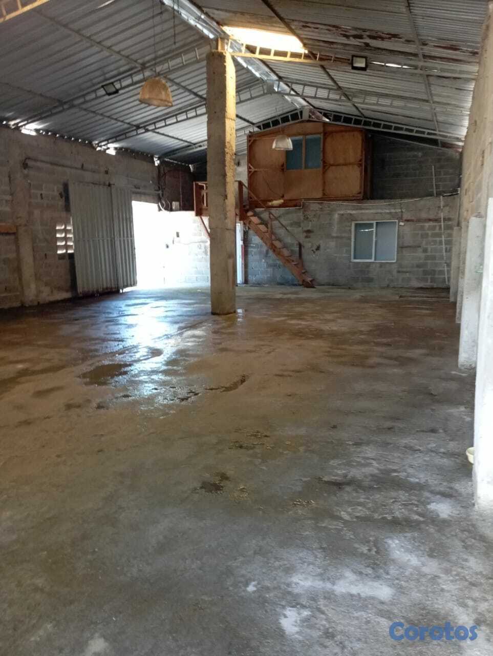 Nave Industrial en Alquiler – Excelente Ubicación en Hato Nuevo Foto 7294218-1.jpg