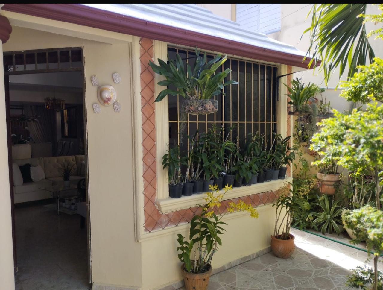 CASA DE DOS NIVELES EN BUENA VISTA -VILLA MELLA Foto 7294226-11.jpg