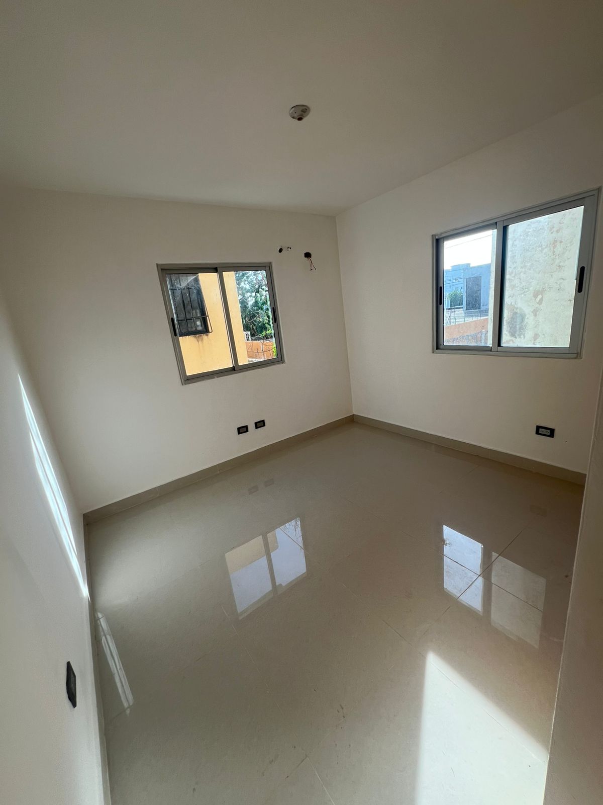 Apartamento en Venta – Residencial Regina Santo Domingo Este  Foto 7294303-3.jpg