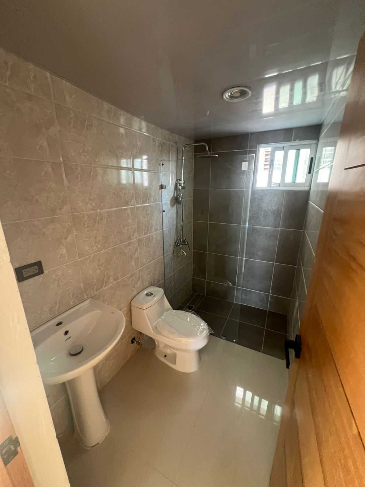 Apartamento en Venta – Residencial Regina Santo Domingo Este  Foto 7294303-7.jpg