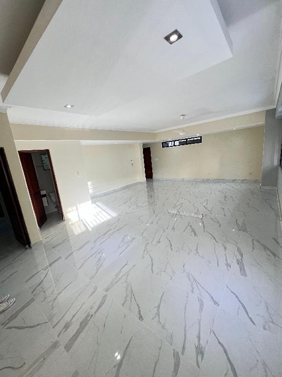 Apartamento en Alquiler Evaristo Morales Santo Domingo Foto 7294313-1.jpg