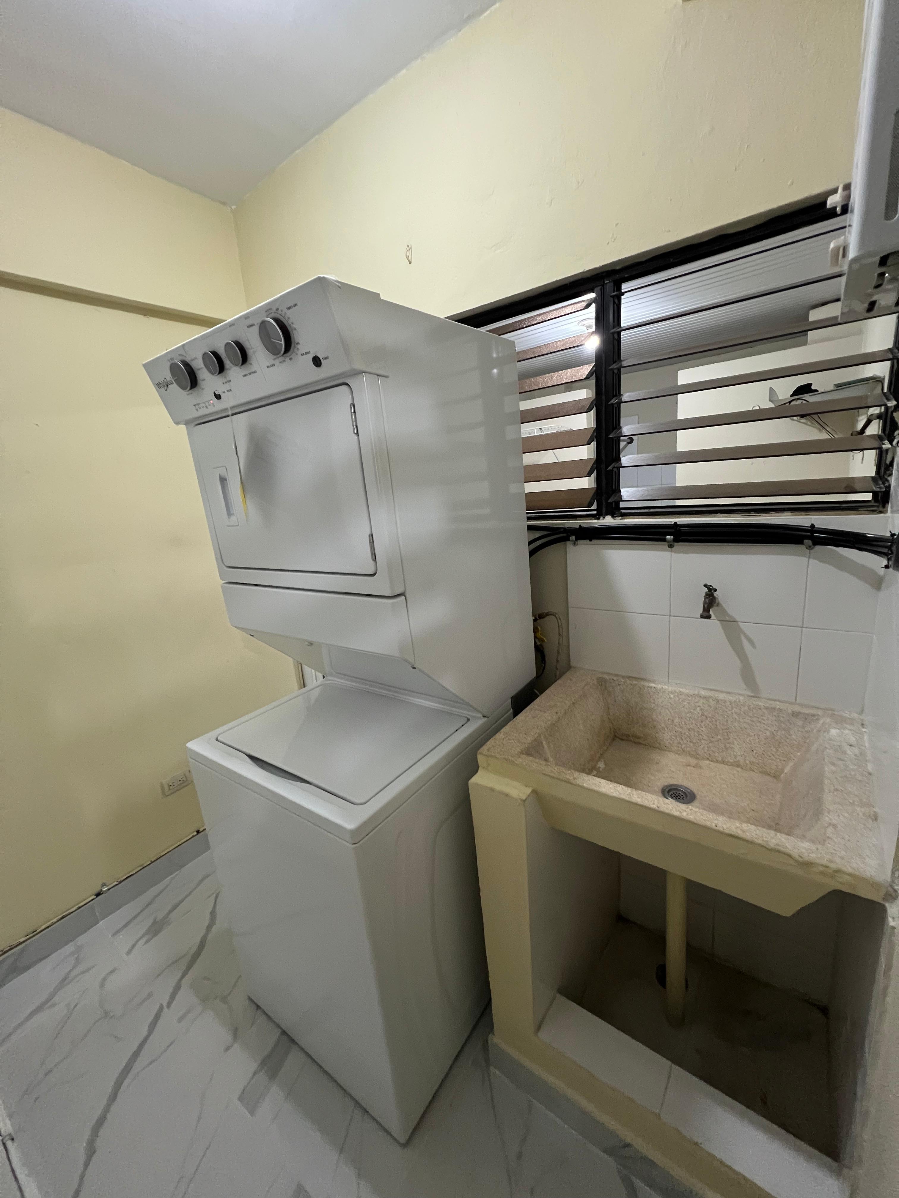 Apartamento en Alquiler Evaristo Morales Santo Domingo Foto 7294313-12.jpg