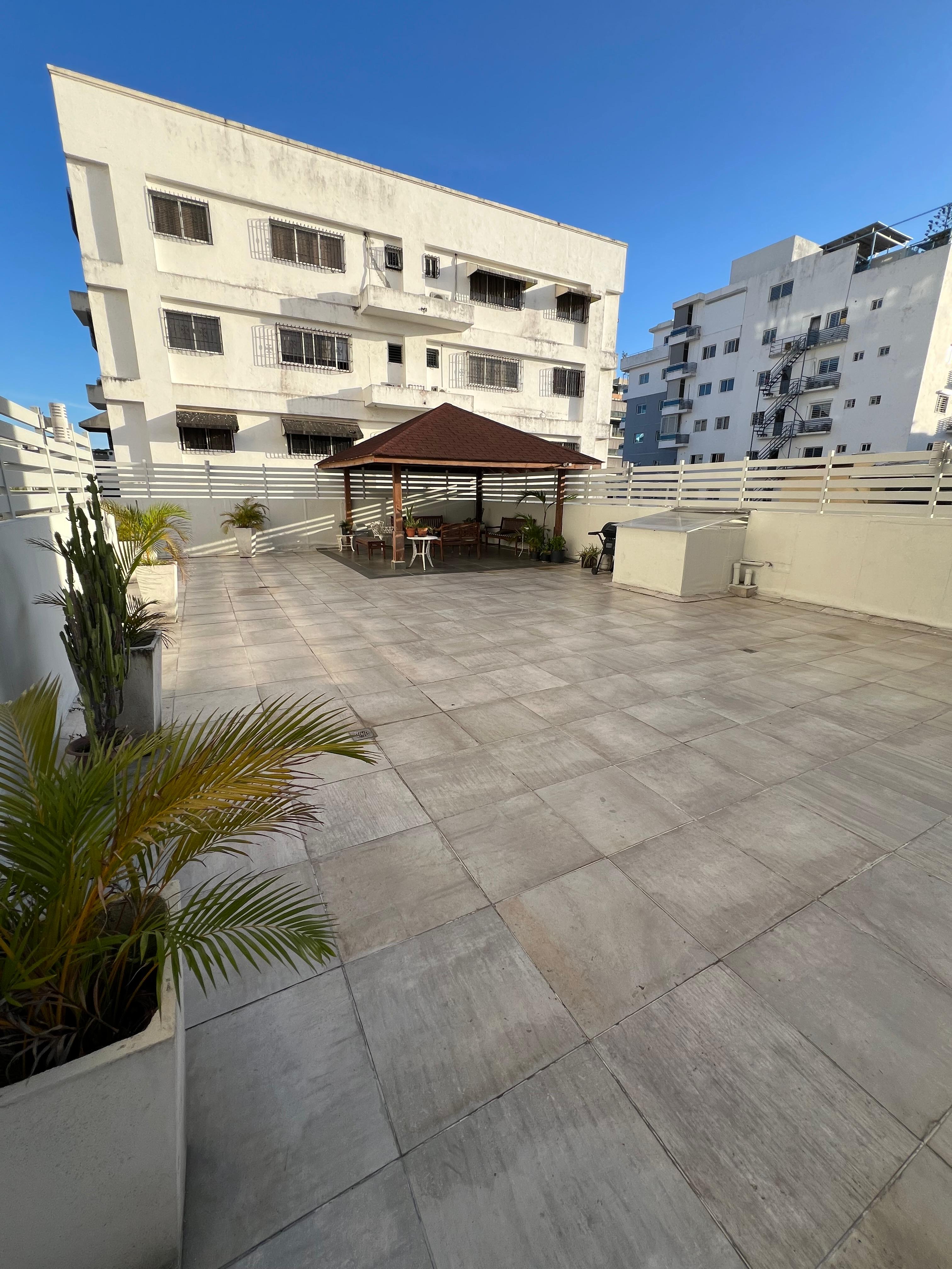 Apartamento en Alquiler Evaristo Morales Santo Domingo Foto 7294313-15.jpg