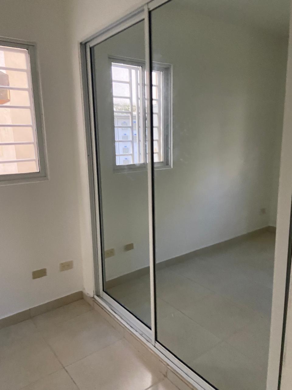 Apartamento Primer Nivel en Villa Claudia de 89 m2 y 30 m2 de terraza Foto 7294348-8.jpg