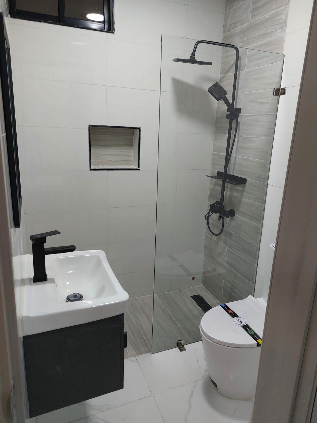 venta apartamento avenida independencia 2do piso una habitación  1 par Foto 7294373-1.jpg