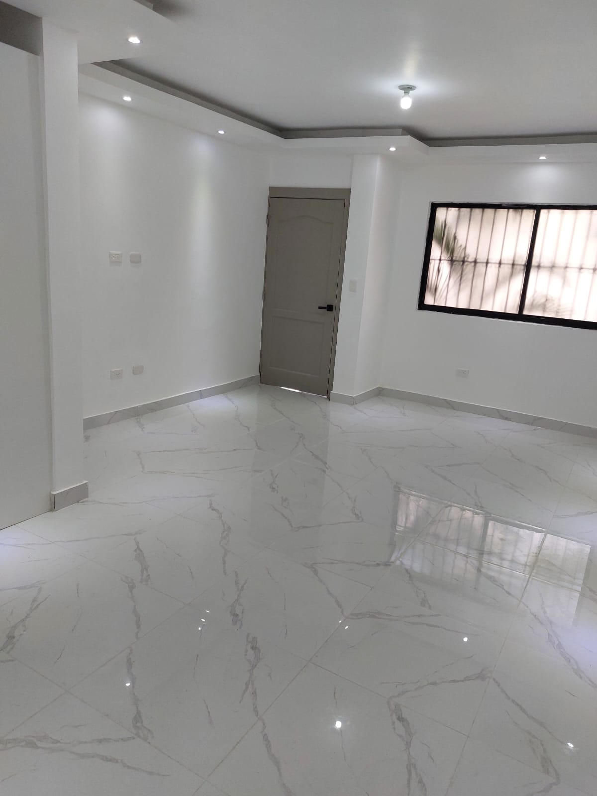 venta apartamento avenida independencia 2do piso una habitación  1 par Foto 7294373-6.jpg