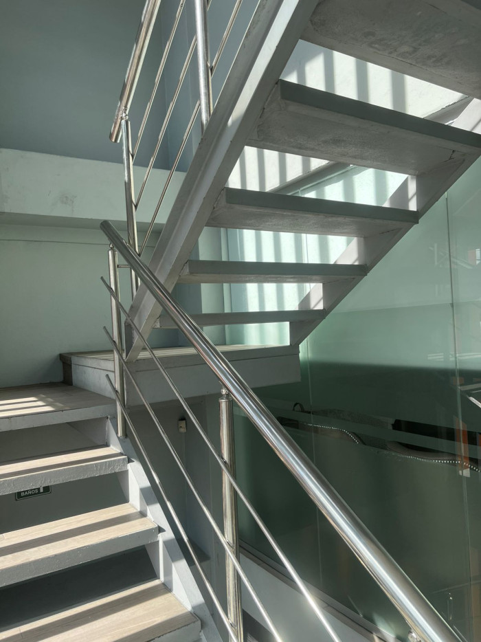 Oportunidad de Alquiler! Local Comercial Los Proceres  53.9 m Piso 3  Foto 7294450-8.jpg