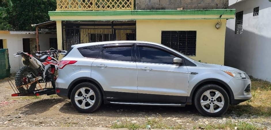 Se vende combo Ford Escape eco boost 2015  Motor Tauro 2020 250cc y su Foto 7294573-1.jpg