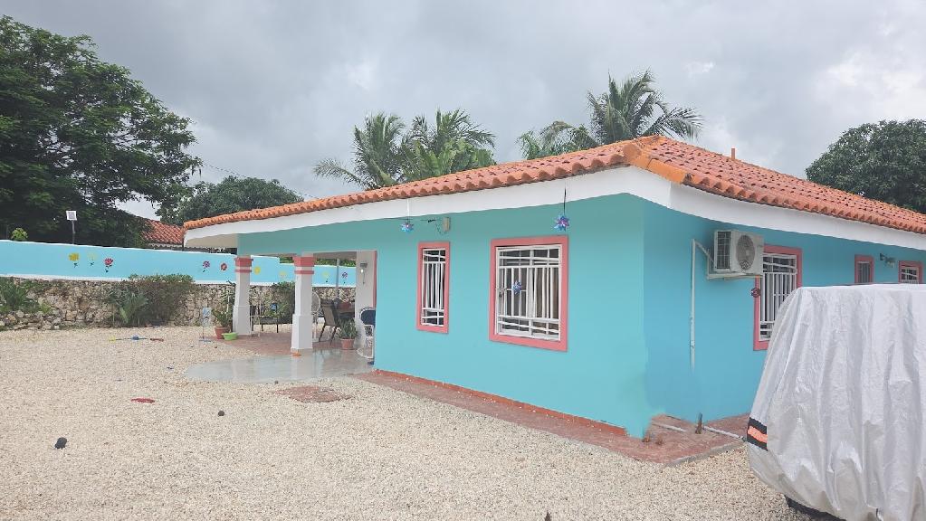 casa en Bavaro lista para vivir auto sustentable paneles solares  Foto 7294676-3.jpg